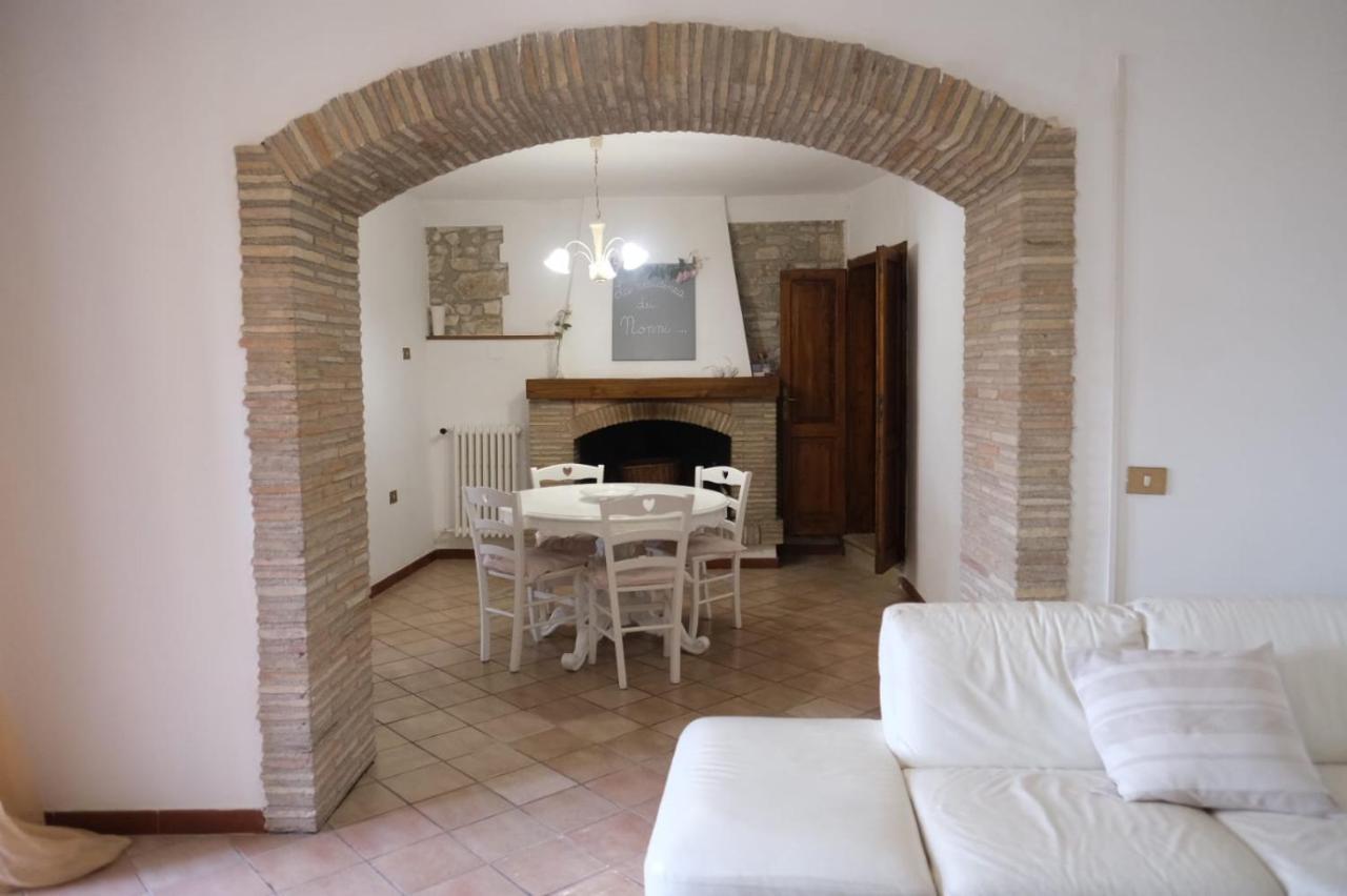 La Residenza Dei Nonni Apartment Montefranco Exterior foto